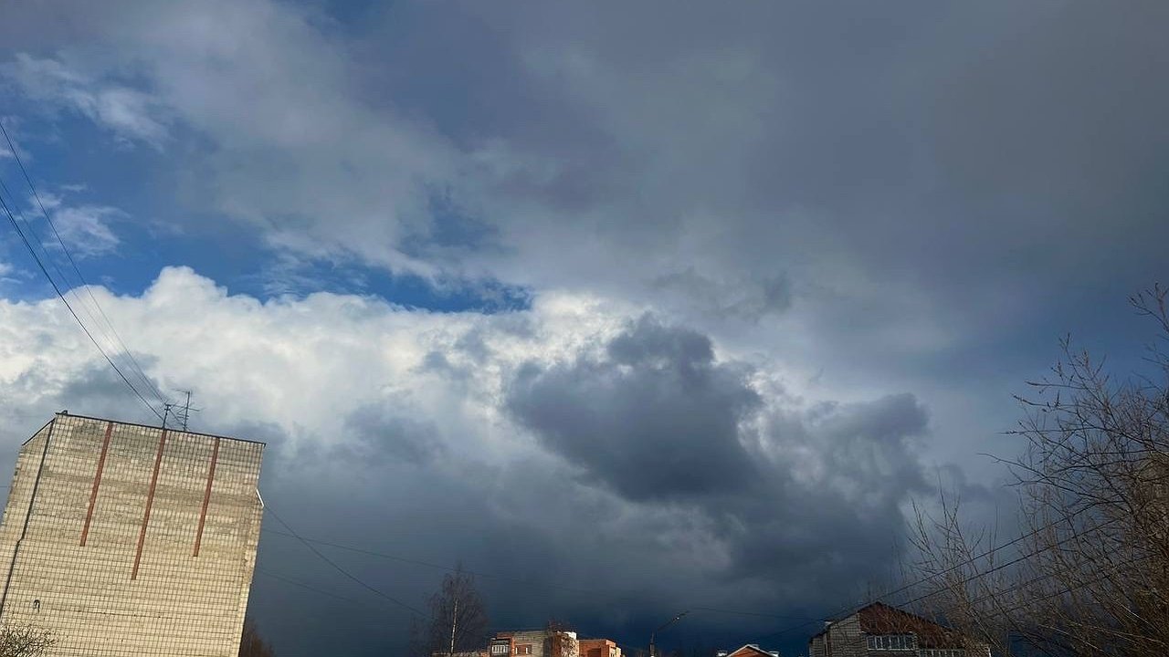 Главная картинка новости: Циклон надвигается: Роман Вильфанд предупредил всех жителей России о сильном ухудшении погоды