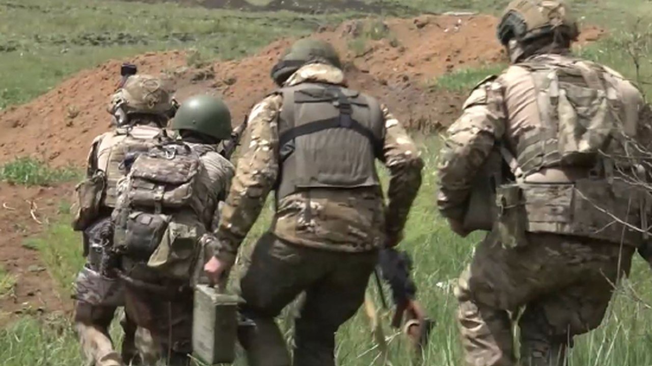 Главная картинка новости: Украина получила 1200 тел погибших военных на четвертом этапе репатриации