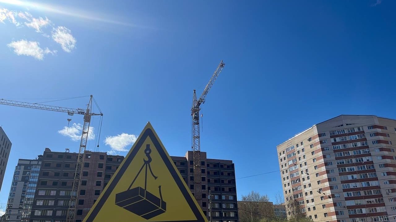 Главная картинка новости: Калужская область наращивает темпы жилищного строительства: рост на 8,4% за пять месяцев