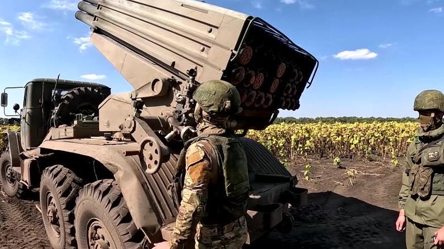 Главная картинка новости: США временно прекратили поставки вооружений Украине из-за дефицита собственных боеприпасов