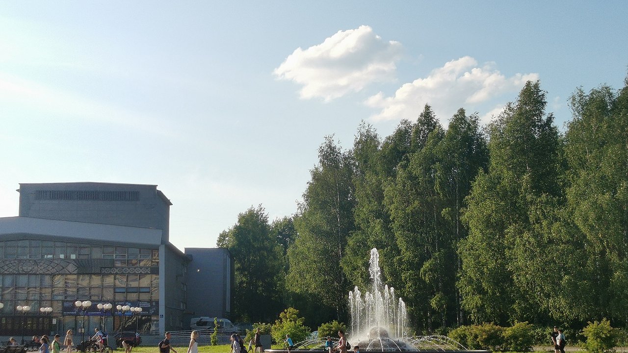 Главная картинка новости: Жаркая погода возвращается в Калужскую область: столбики термометров поднимутся до +34°С