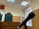 В Калуге судебные приставы заставили убрать незаконный шлагбаум во дворе