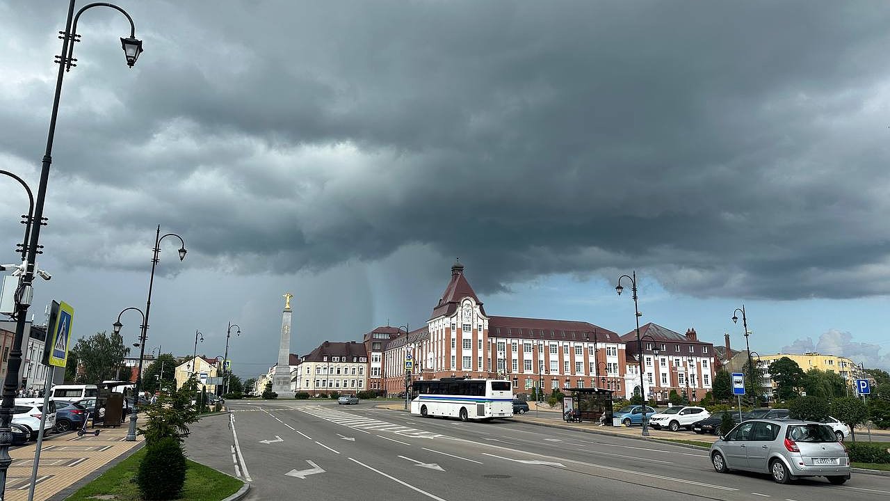 Главная картинка новости: «В августе будет полная жесть». Синоптики предупреждают, к чему надо готовиться