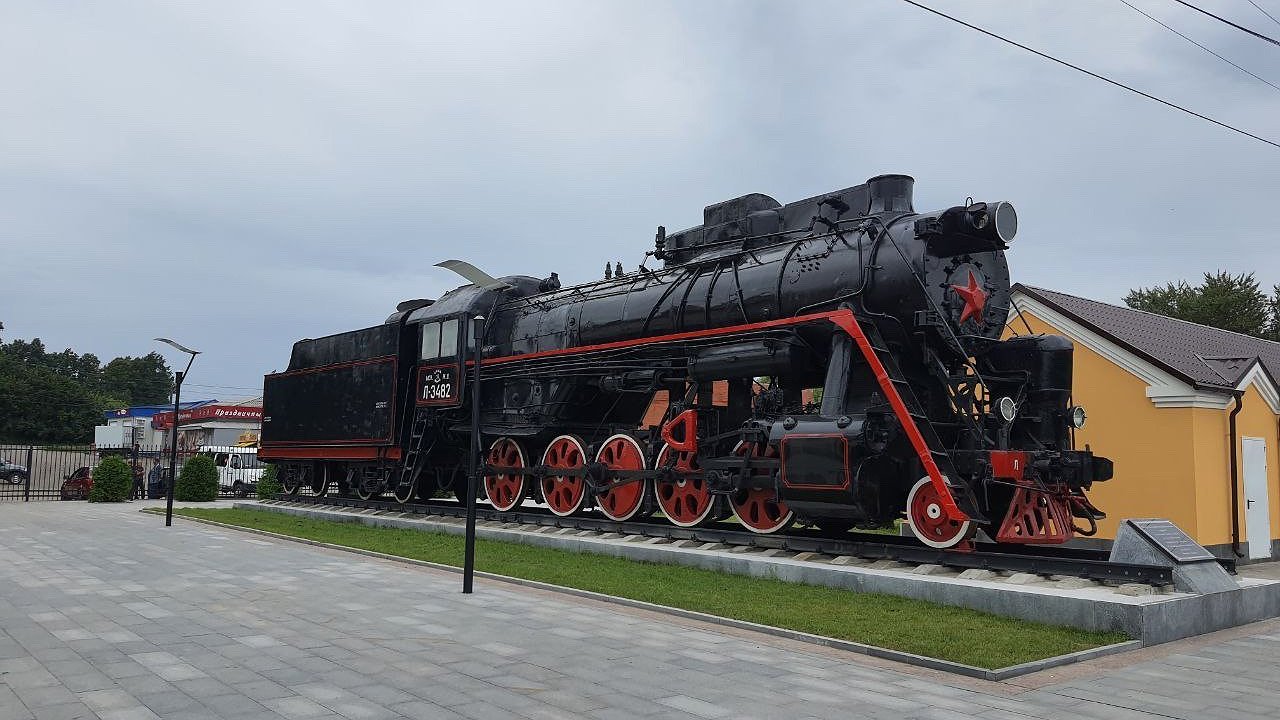 Главная картинка новости: Владислав Шапша поздравил сотрудников железной дороги с профессиональным праздником