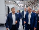 Губернатор Шапша посетил завод "Тайфун": планы модернизации и решение социальных вопросов