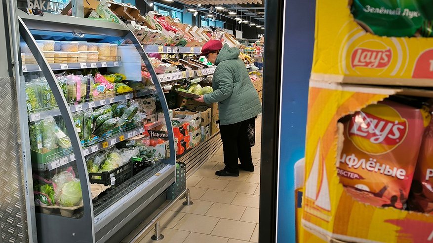 Главная картинка новости: В Светофор за белорусской тушенкой: вскрываем 3 банки с консервами