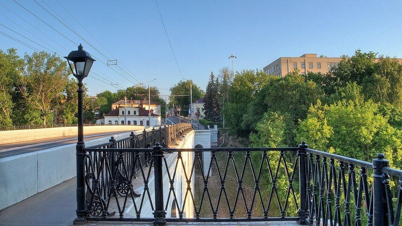 Главная картинка новости: Каменный мост в Калуге ждет масштабная реставрация в 2026 году