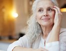 Признак старения женщин: мудрость по-стариковски