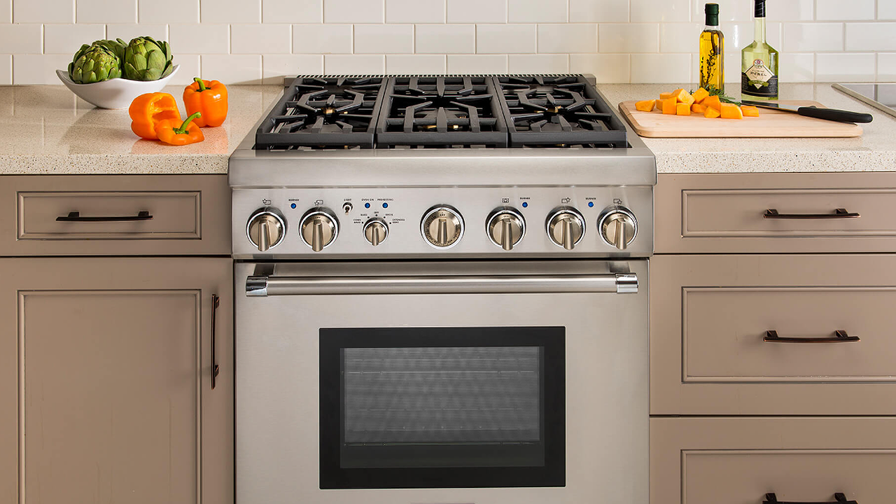 Главная картинка новости: Приводим газовую плиту в порядок без лишних усилий