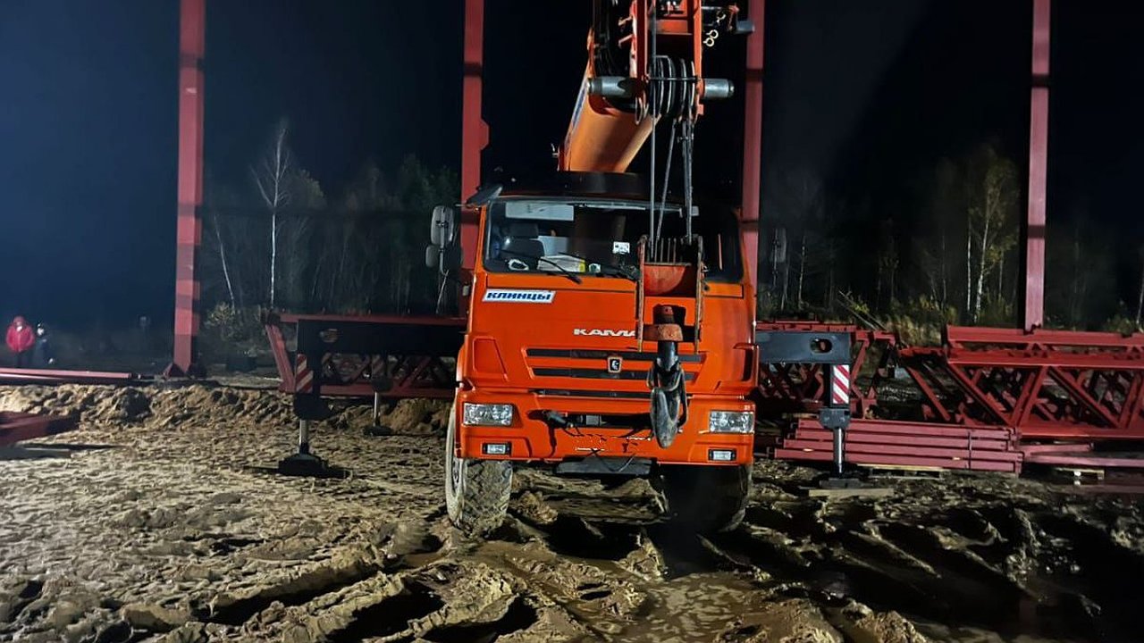 Главная картинка новости: В Калужской области на стройке погиб рабочий 