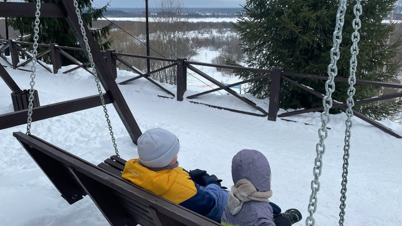 Главная картинка новости: Президент Владимир Путин заверил, что поддержка семей с детьми останется приоритетом в 2026 году