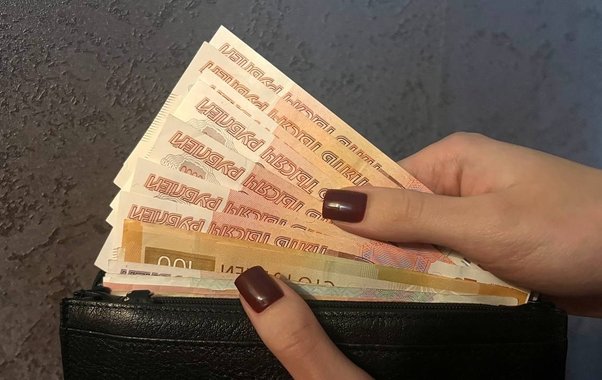 В Калужской области 80-летняя пенсионерка перевела мошенникам 800 тысяч рублей