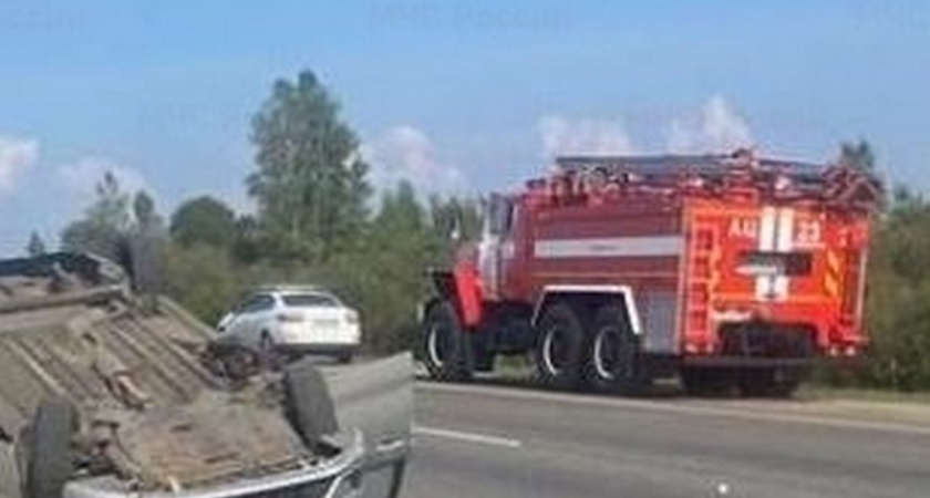 Два человека разбились на трассе М-3 в Калужской области
