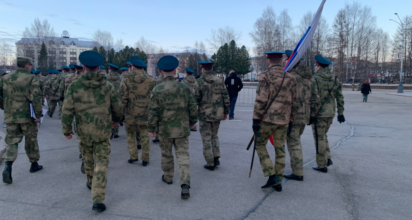 Калужские военнослужащие могут рассчитывать на увеличение зарплаты