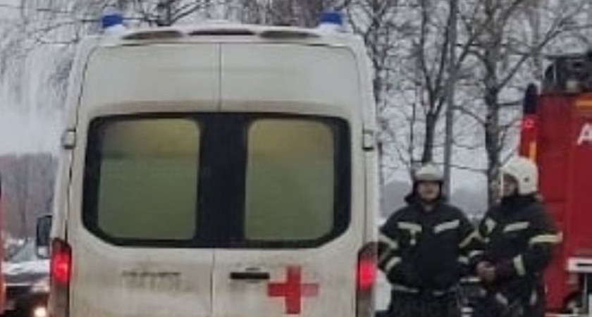 В Калуге в ДТП с участием ПАЗ и «Лада Гранта» пострадали люди