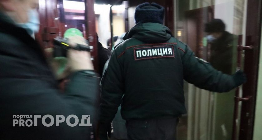 В Калуге мигрант устроил стрельбу в кафе 