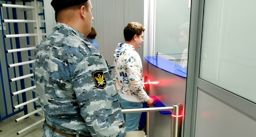 Калужские приставы всего за 10 дней депортировали нескольких нелегалов из страны