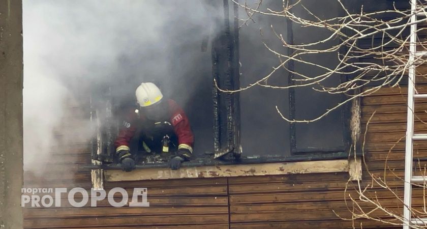 Калужские спасатели за сутки ликвидировали пять пожаров 