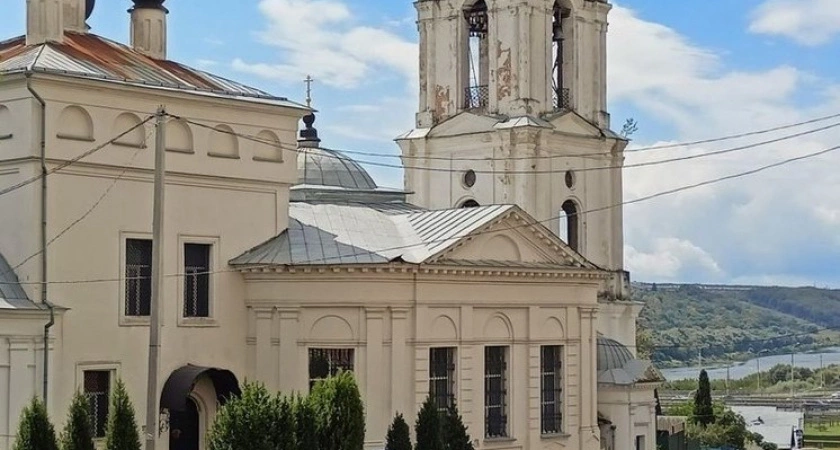 В Калуге создали рабочую группу для сохранения "Церкви Спаса за верхом" 