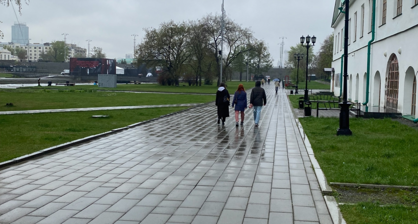 Переменчивая погода в Калуге 17 мая: дождливо и пасмурно