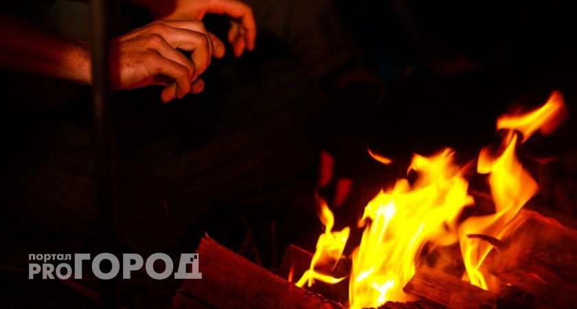 В Калужской области ребенок получил ожог, пытаясь достать телефон из костра