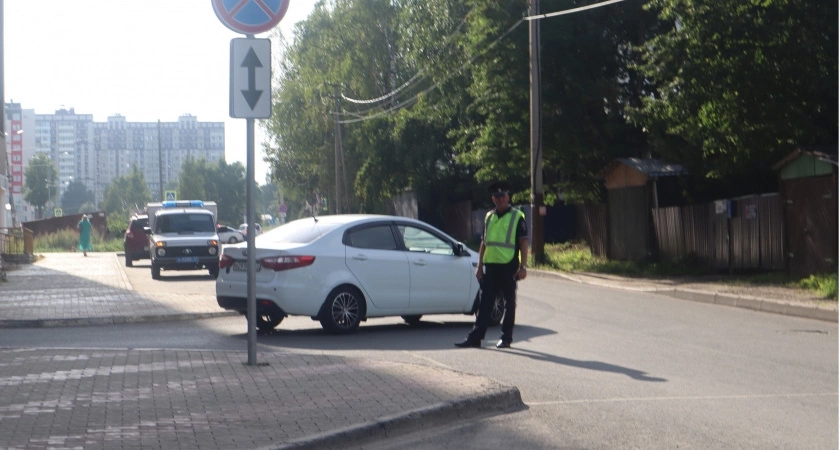 Новое правило для тех, кто у кого есть автомобиль – теперь это запрещено делать водителям с 10:00 до 22:00