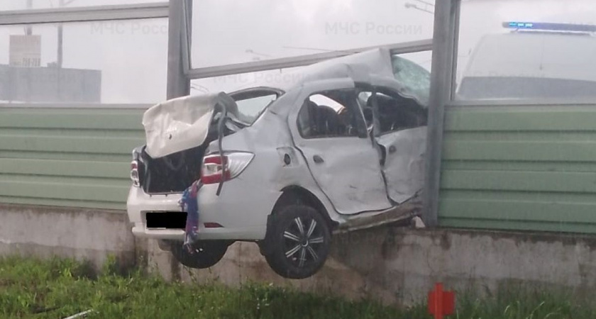ДТП на подъезде к Калуге: автобус столкнулся с легковушкой