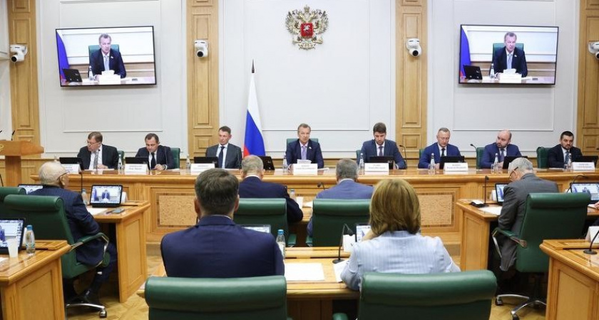 Калужская область демонстрирует успехи в сельском хозяйстве: Владислав Шапша выступил в Совете Федерации