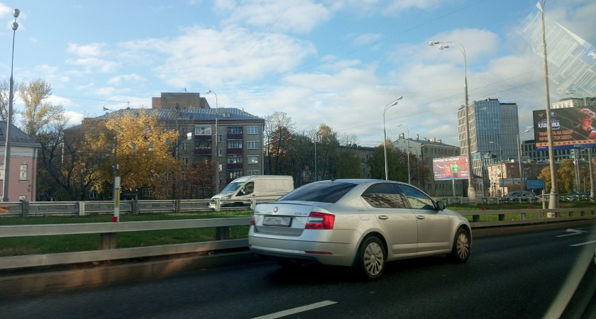 ГАИ объяснило - что делать, если вы уже пересекли стоп-линию и загорелся красный сигнал светофора