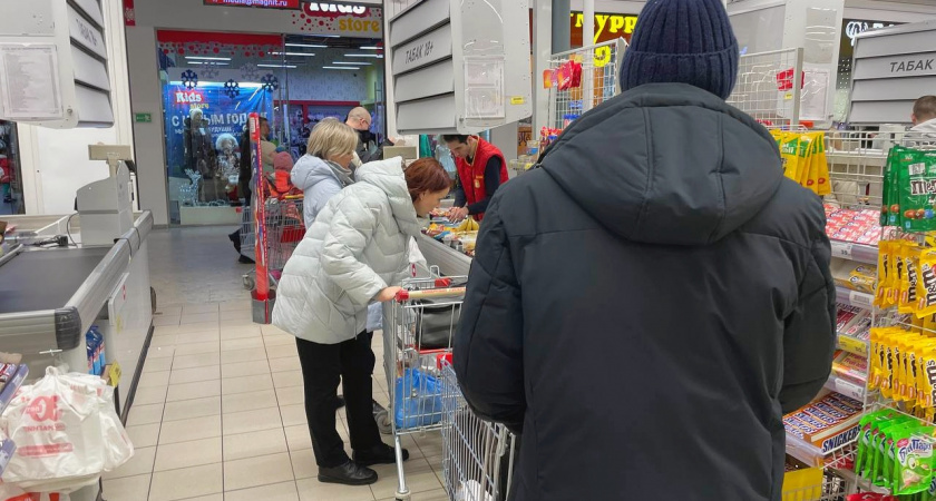 "Принесите лично мне фото ценника!" — случай в Пятерочке, где за печенье кассир устроила допрос
