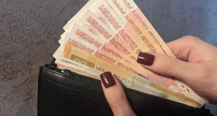 Калужанка лишилась более миллиона рублей, доверившись мошенникам