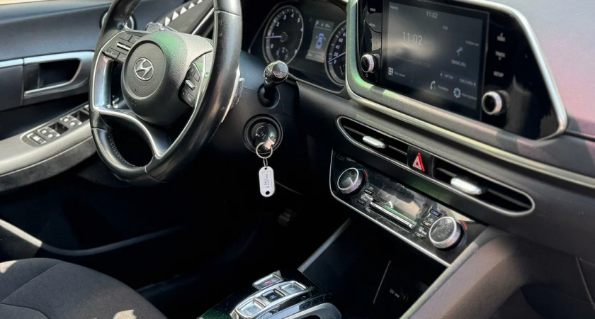 Опыт работы в такси на арендованном автомобиле: советы по выбору машины для успешной подработки