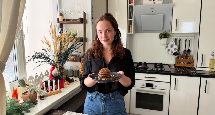 Спасение старого кефира и блины на ужин.