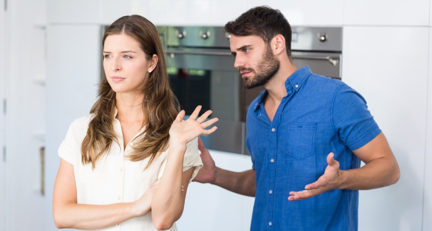 Бывший супруг обратился в суд с требованием о разделе квартиры, приобретенной родителями до брака.