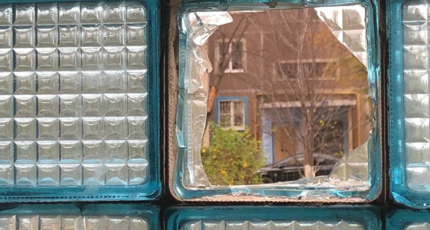 Разбираемся, зачем в СССР использовали стеклоблоки и как их изначально применяли.