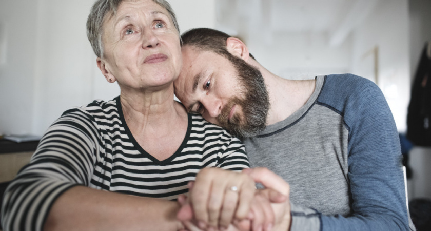 Как долго сыновья нуждаются в мамах?