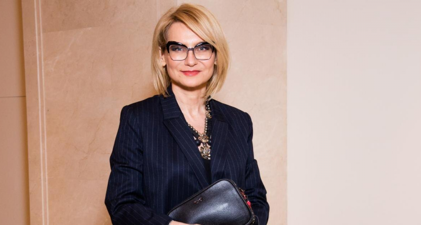 После 50 убираем 3 вещи из гардероба: советы Эвелины Хромченко