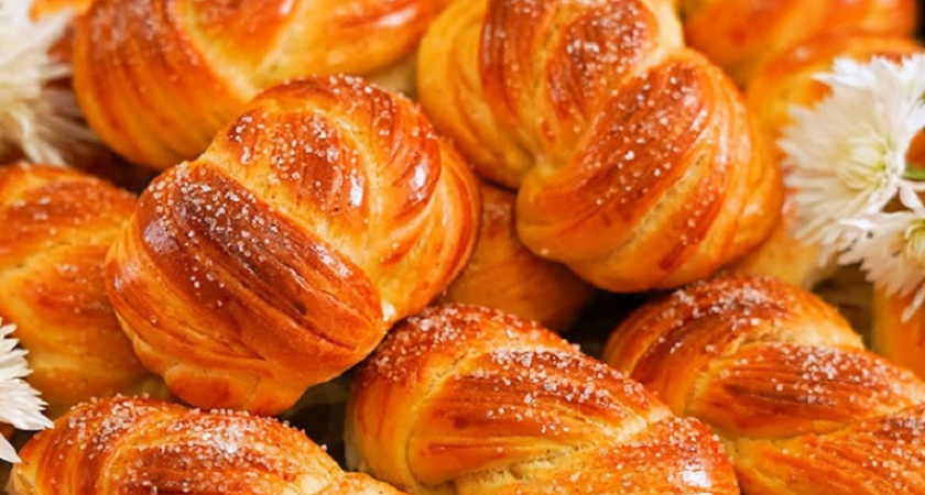 Готовим плюшки для семейного чаепития: воздушно, просто, бюджетно